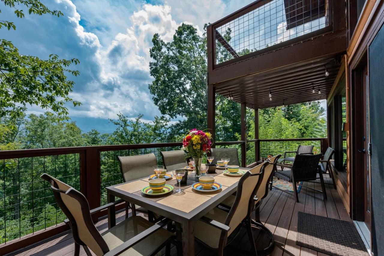 Twinflower Summit - Incredible Views, Pet Friendly! Gatlinburg Eksteriør bilde