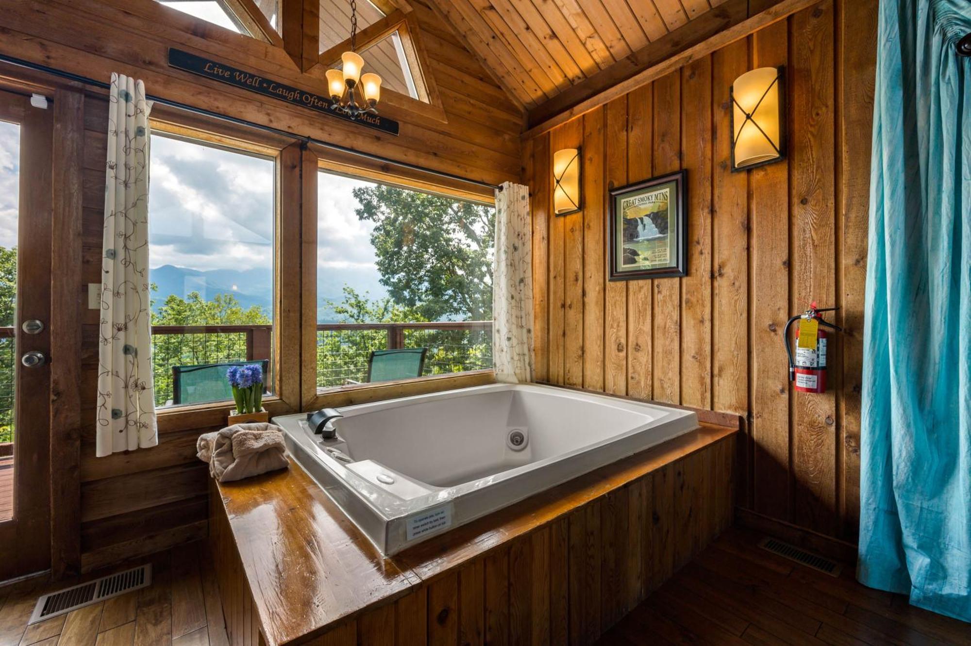 Twinflower Summit - Incredible Views, Pet Friendly! Gatlinburg Eksteriør bilde