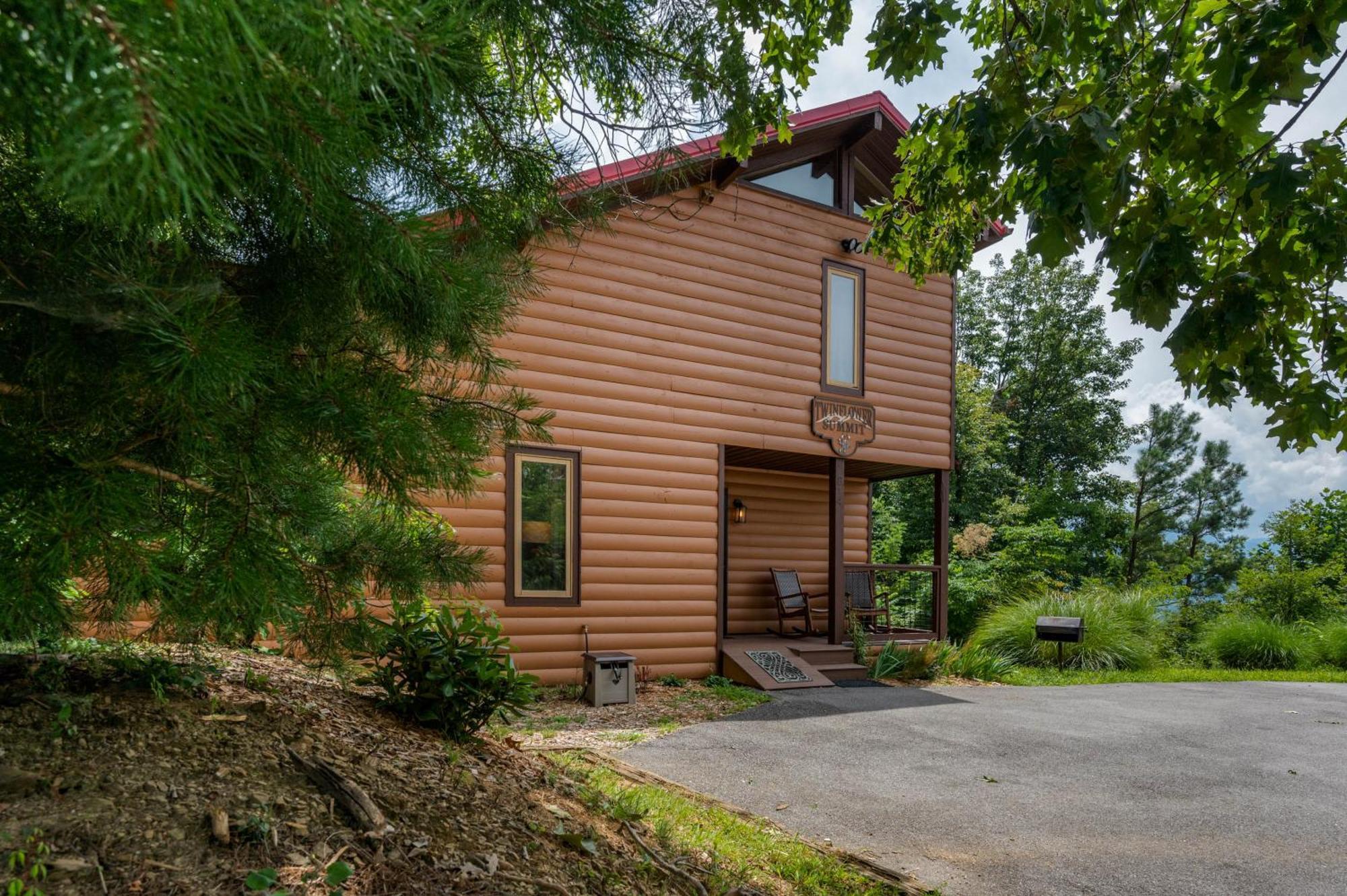 Twinflower Summit - Incredible Views, Pet Friendly! Gatlinburg Eksteriør bilde
